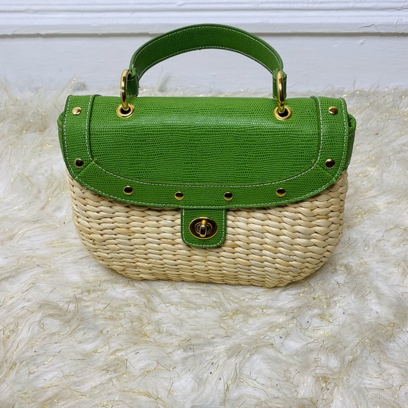 ✨ Mini Basket Tote✨ - Picture 1 of 3